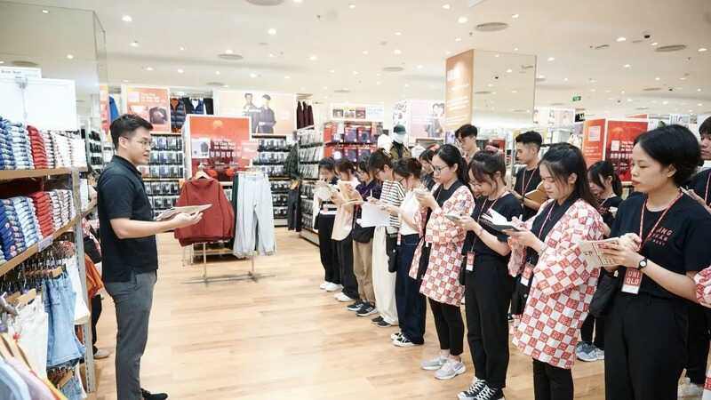 Những yêu cầu của Uniqlo tuyển dụng nhân viên bán hàng